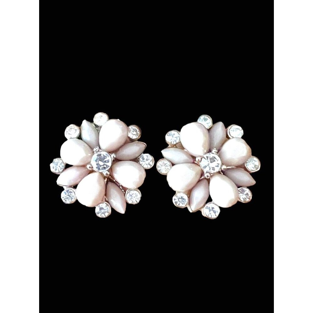 Vintage Gray 3D Flower Post Earrings w Faux Diamonds